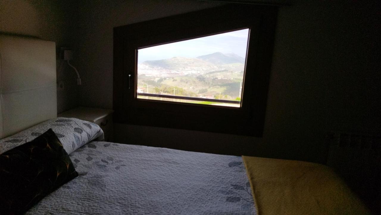 Bed and Breakfast Gazteategi Зараутц Экстерьер фото
