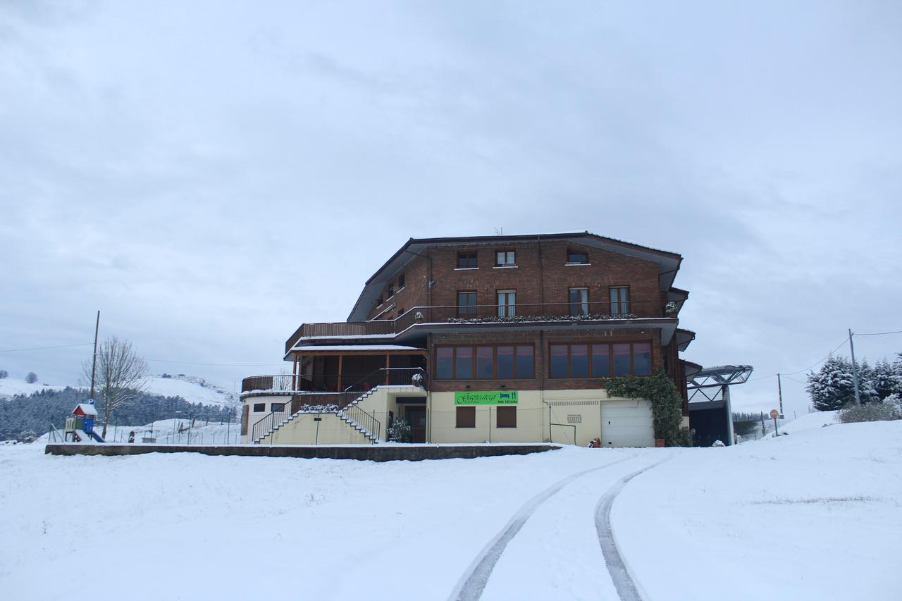 Bed and Breakfast Gazteategi Зараутц Экстерьер фото